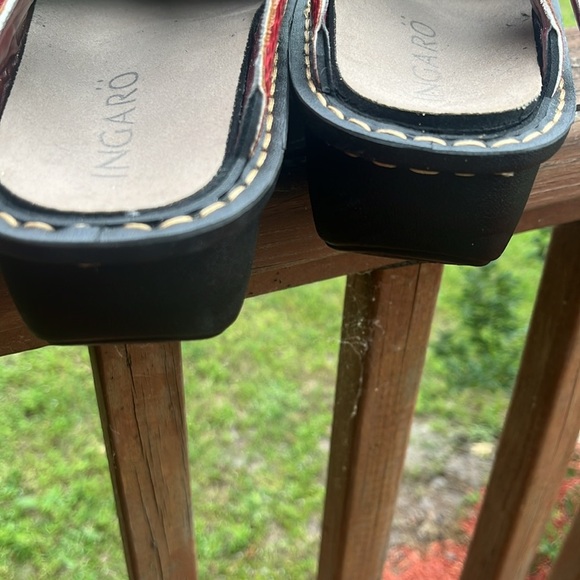 Ingaro Happy Red like New Size 6.5 - Picture 4 of 6